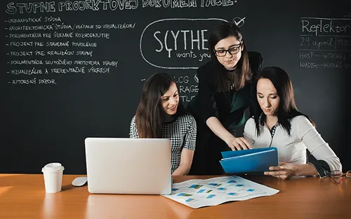 How to Learn Programming From Scratch? Step-by-Step for Beginners