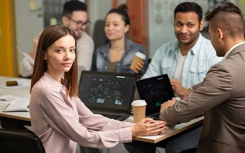 Más allá del código: cómo un equipo externo te libera para enfocarte en clientes, inversores y estrategia