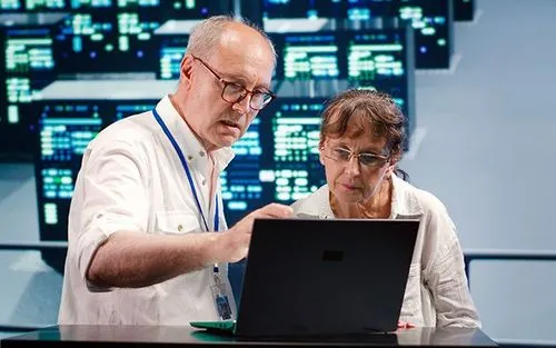 The 3 Filters to Differentiate a True Senior Developer from One Who Only Seems to Be